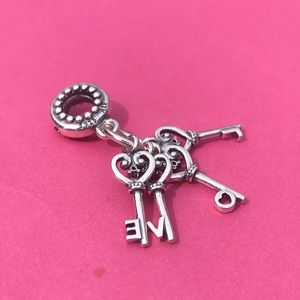 Pandora Jewelry - Pandora Keys Of Love Dangle Charm Pandora Jewelry - Pandora Keys Of Love Dangle Charm